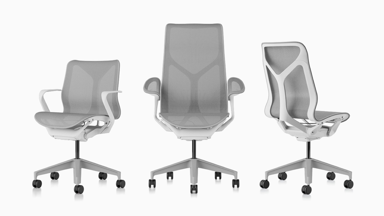 Cadeiras de mesa ergonômicas Low-back, high-back e mid-back Cosm com bases e molduras em materiais Studio White e suspensão em Mineral cinza claro.